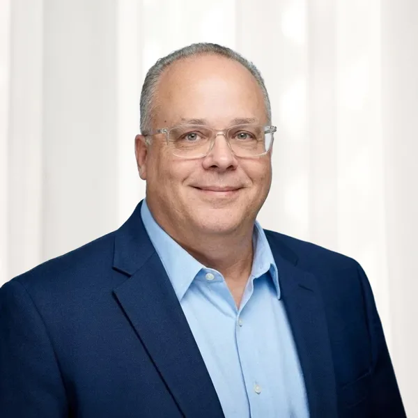 Steve Lynch